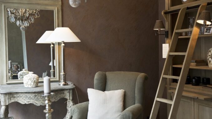 mobilier-design-occasion-beaute-durabilite-portee-main.jpg